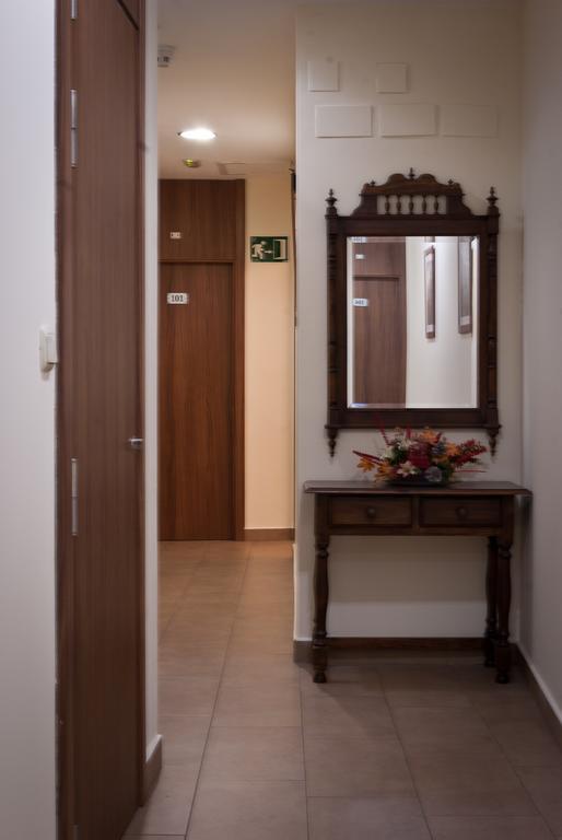 Hotel Hidalgo Quijada Алькасар-де-Сан-Хуан Экстерьер фото